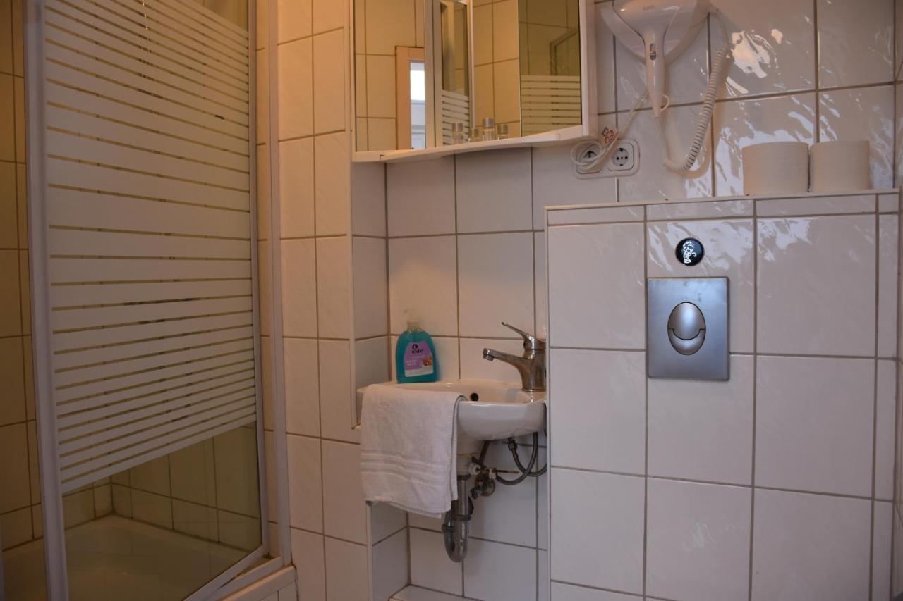 Hotel Schaum Ντίσελντορφ Εξωτερικό φωτογραφία