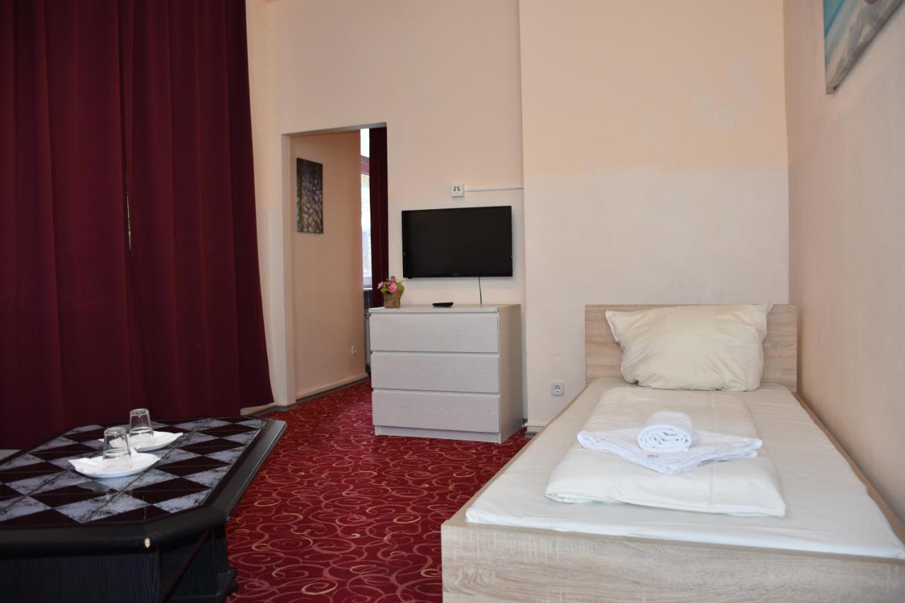 Hotel Schaum Ντίσελντορφ Εξωτερικό φωτογραφία