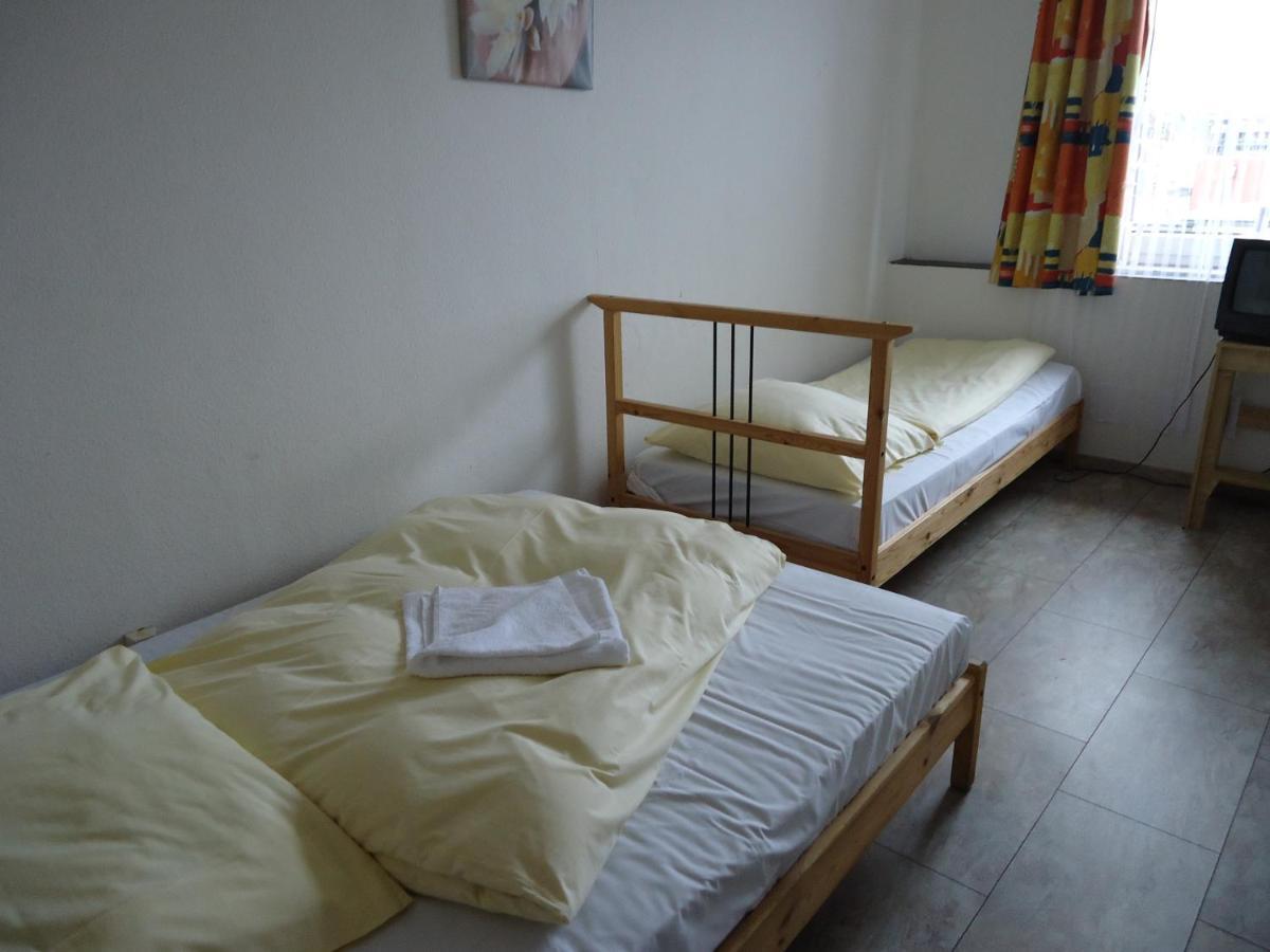 Hotel Schaum Ντίσελντορφ Δωμάτιο φωτογραφία